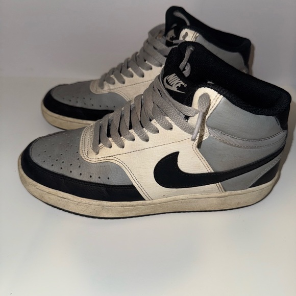 Nike Men's Black and Gray - Picture 4 of 7